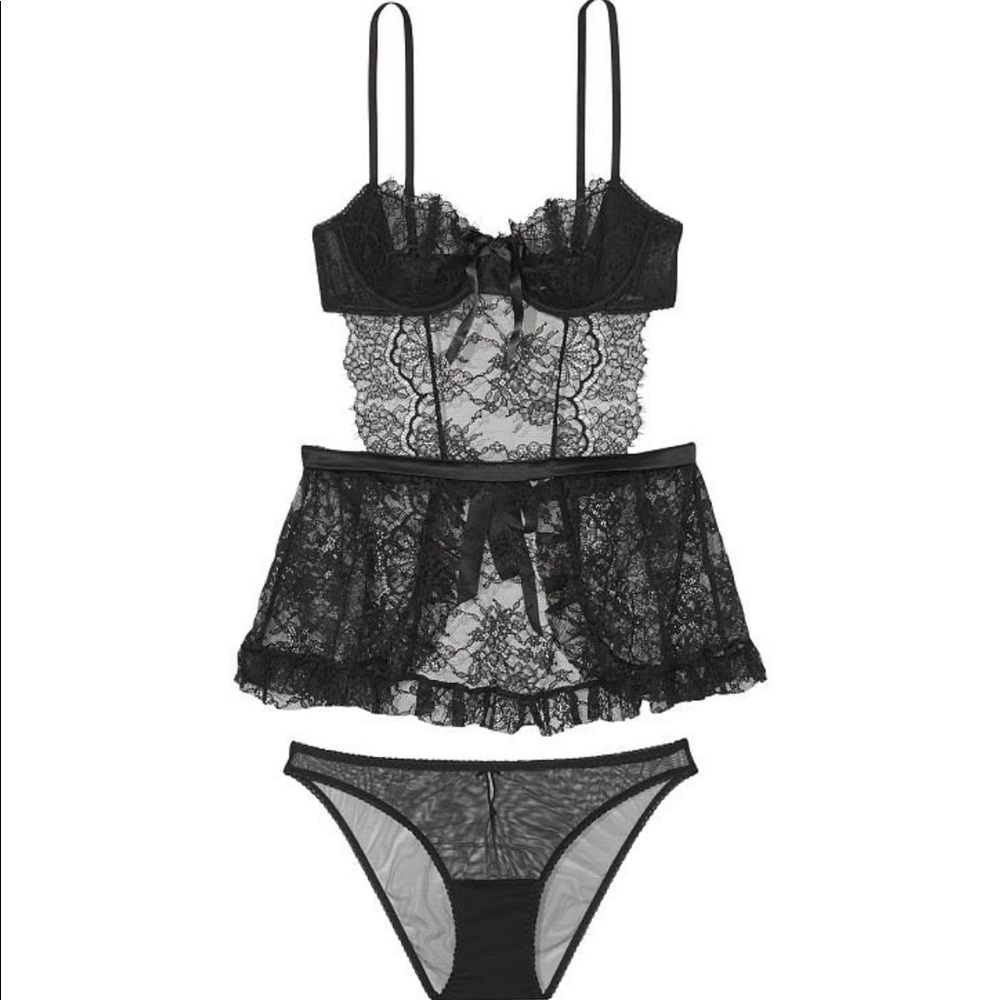 Victoria’s Secret wicked La fleur open back babydoll lingerie set